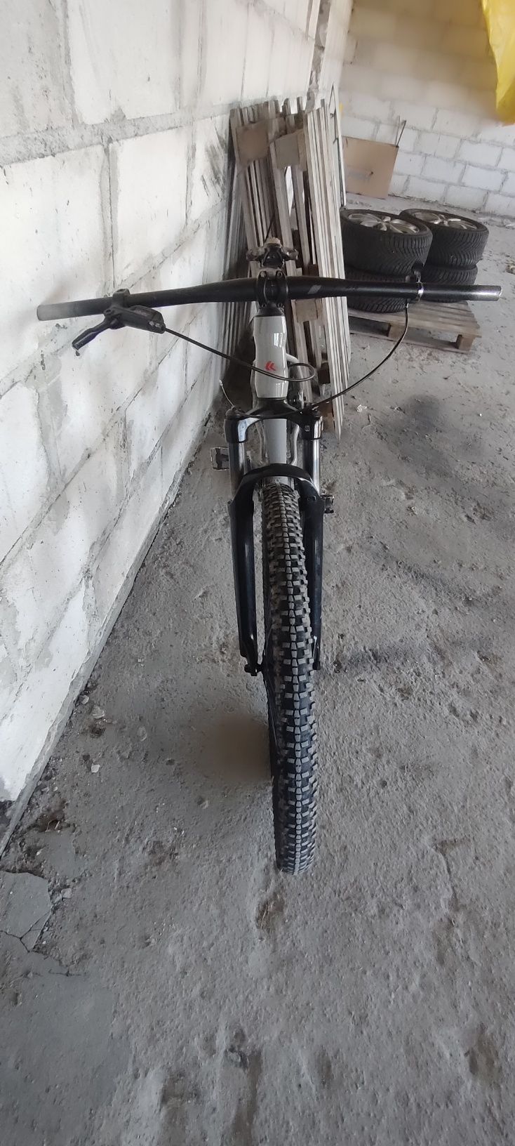 Kross level 4.0 uszkodzony