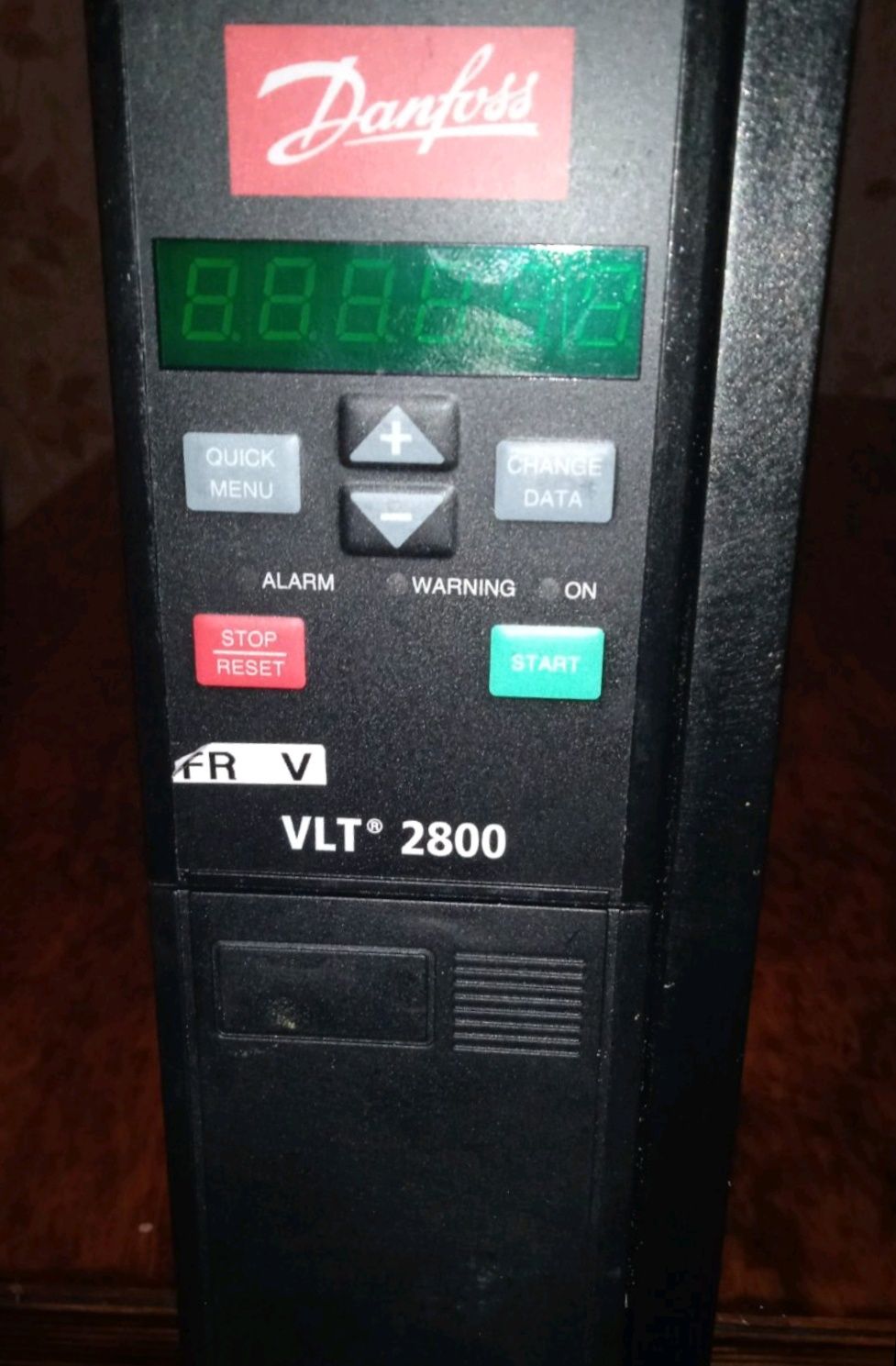 Частотний преобразователь DANFOSS VLT2800