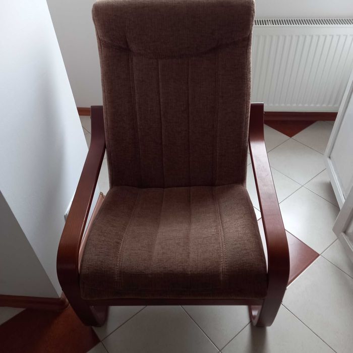 Продам крісло м'яке-гойданка