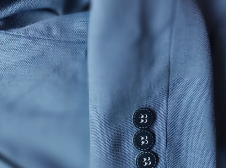 elegancka ekskluzywna jasnoblekitna marynarka chlopieca 5-6 lat