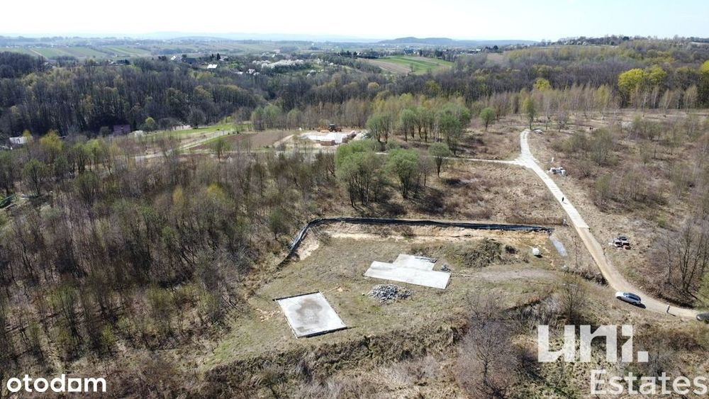 Mników| 25 arów z pozwoleniem na budowę| Płaska