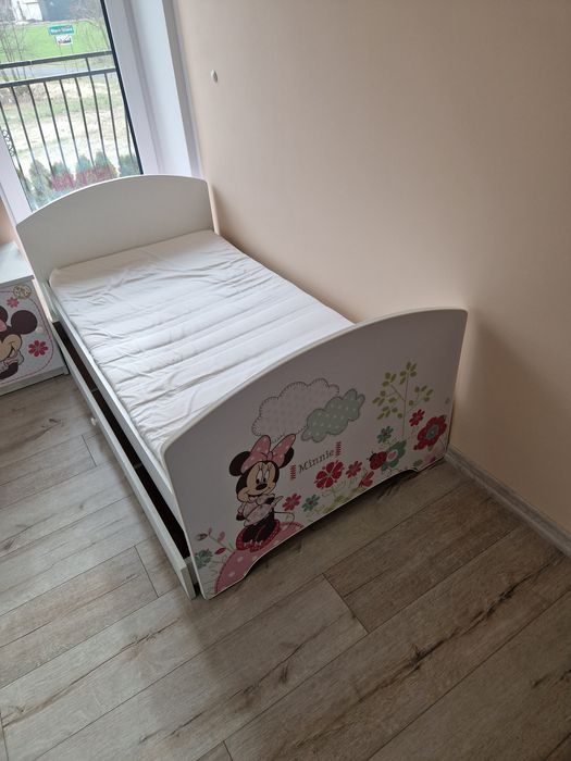 Meble dziecięce Disney Minnie – komoda, łóżko, pojemnik, szafka nocna