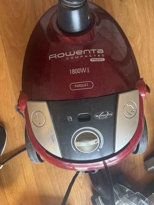 Aspirador rowenta compated 1800W