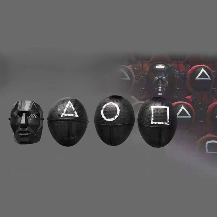 Маска з фільму "Гра Кальмарів", кубики