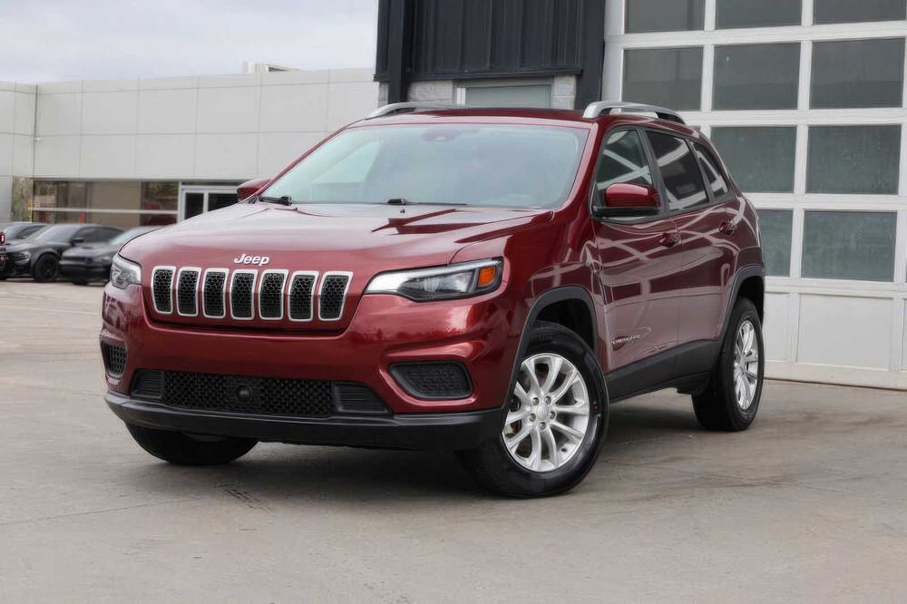 Jeep Cherokee Latitude      2021