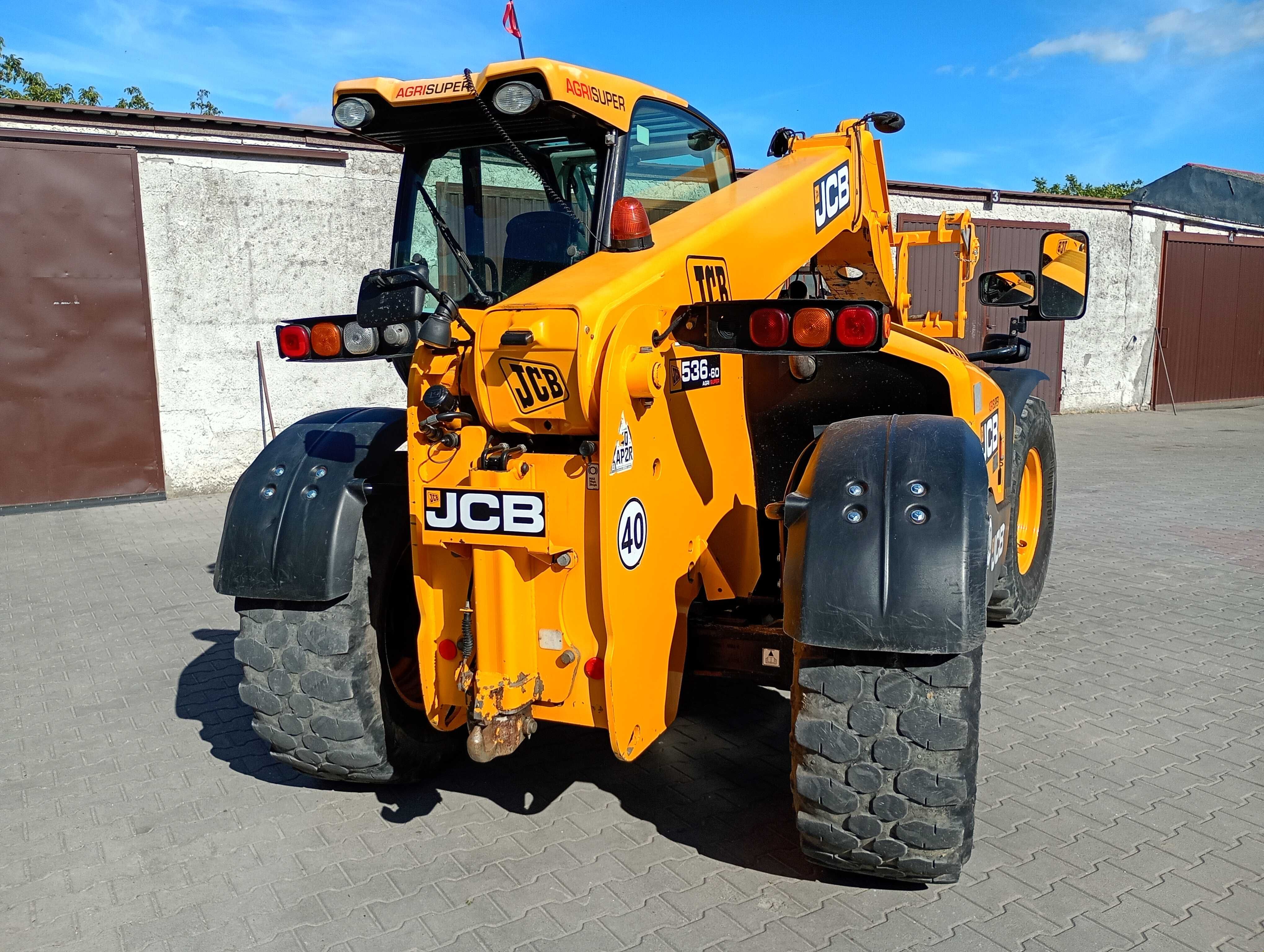 JCB 536-60 manitou merlo rok 2016