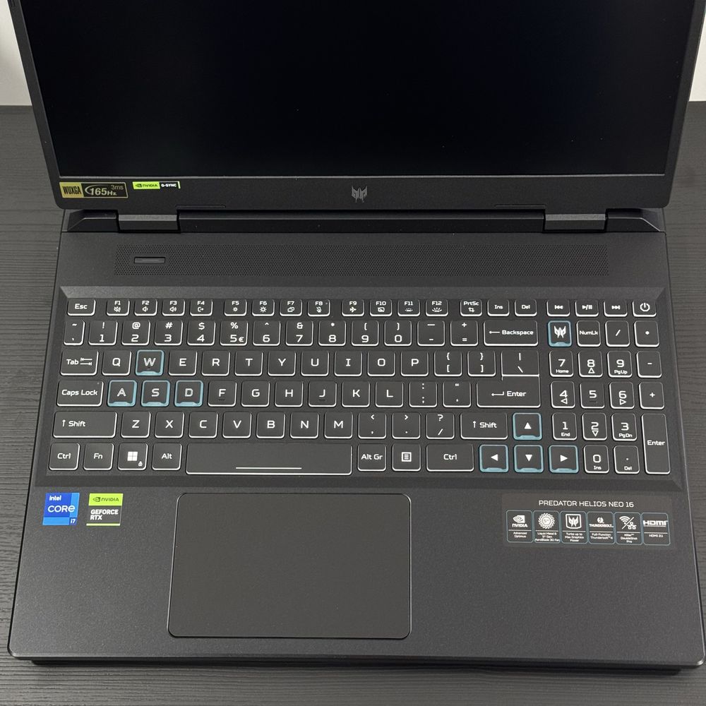 Acer Predator Helios Neo 16 PHN16-71-76H5 New Open Box