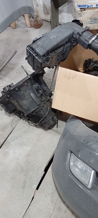 Продам навісне двигуна peugeot 407 1.6 дизель