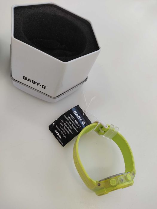 Zegarek dziecięcy G shock BABY-G kolor Neonowy