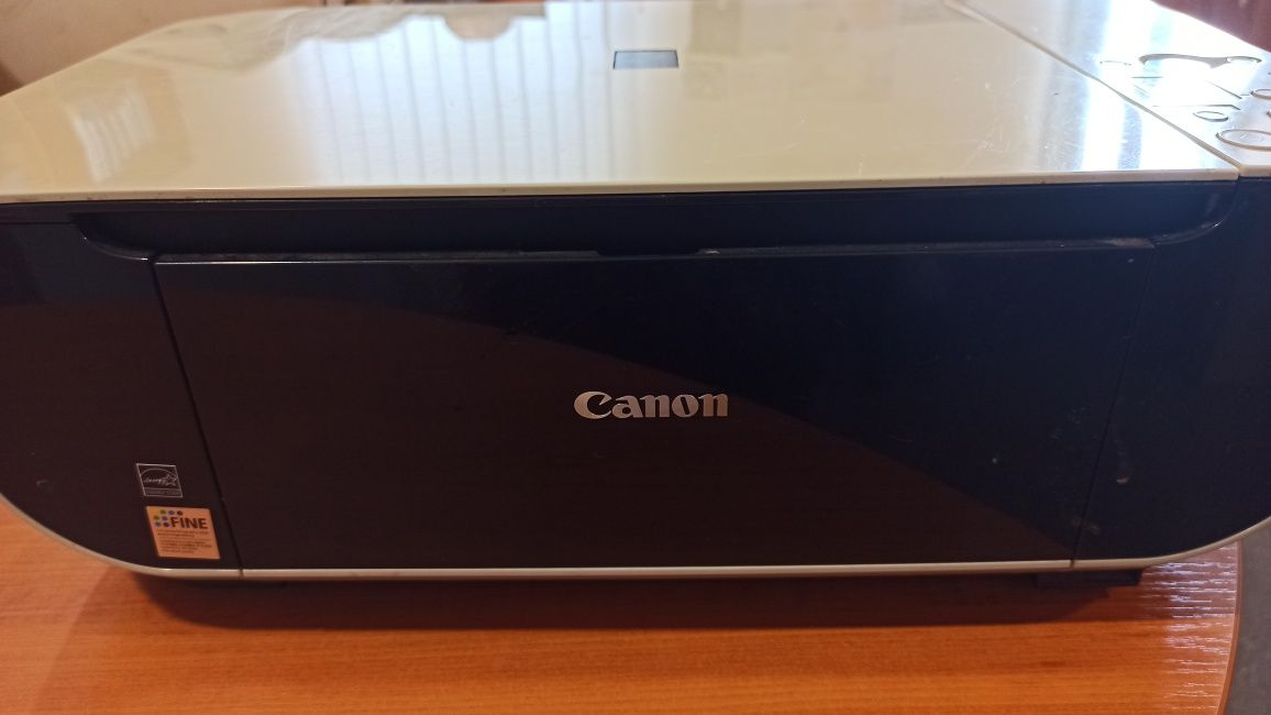 Продам Принтер canon mp210