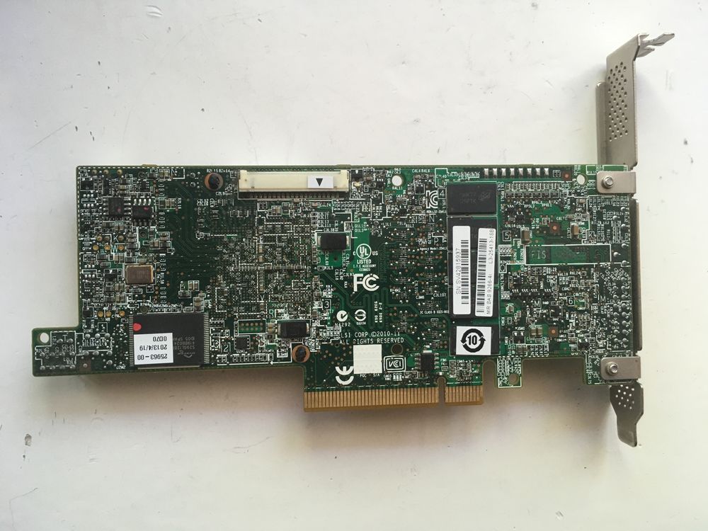 SAS/SATA LSI 9266-4I  SAS 2208