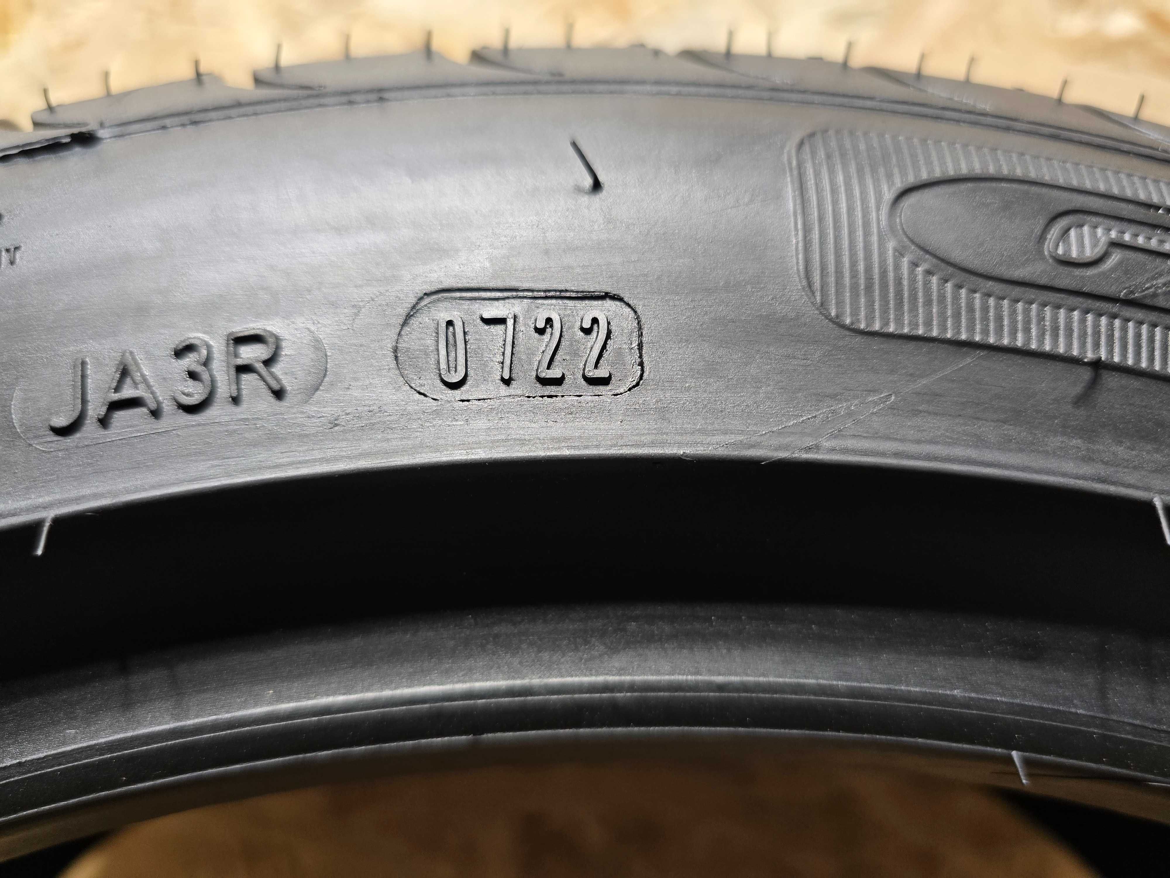 Opona pojedyńcza 225/45/18 91Y XL Goodyear Efficient Grip RUNFLAT