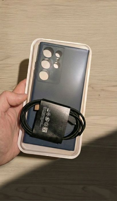 Samsung S24 Ultra - 12/512, 6.8", 2 Sim + Esim, ЩЕ НА ГАРАНТІЇ!