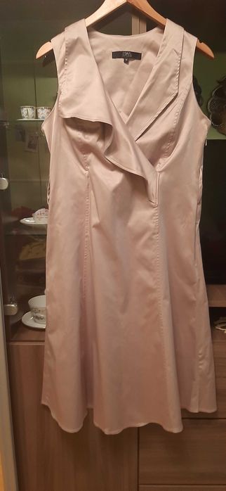 Продам плаття, колір кава з молоком