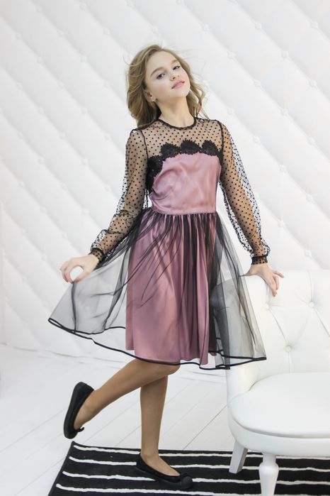 Одяг для дівчаток шкільного віку святкові плаття