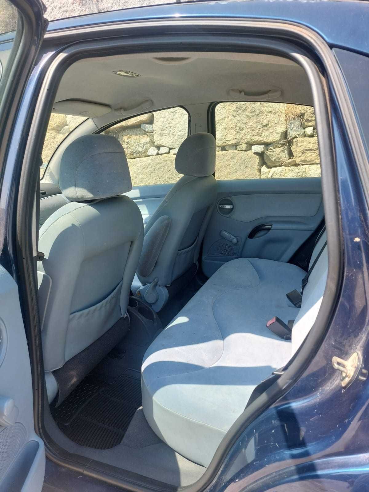 Carro - Citroen C3 - 2002