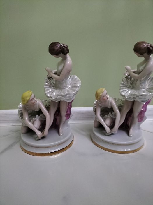 Статуетка " Балерини перед виступом"