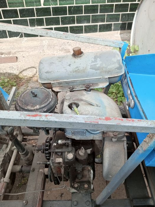 Саморобний трактор