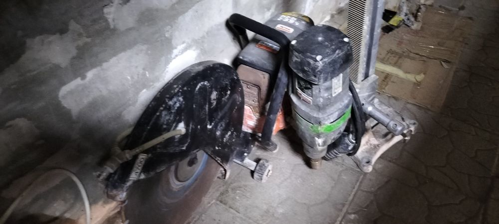 Алмазне свердління отворів