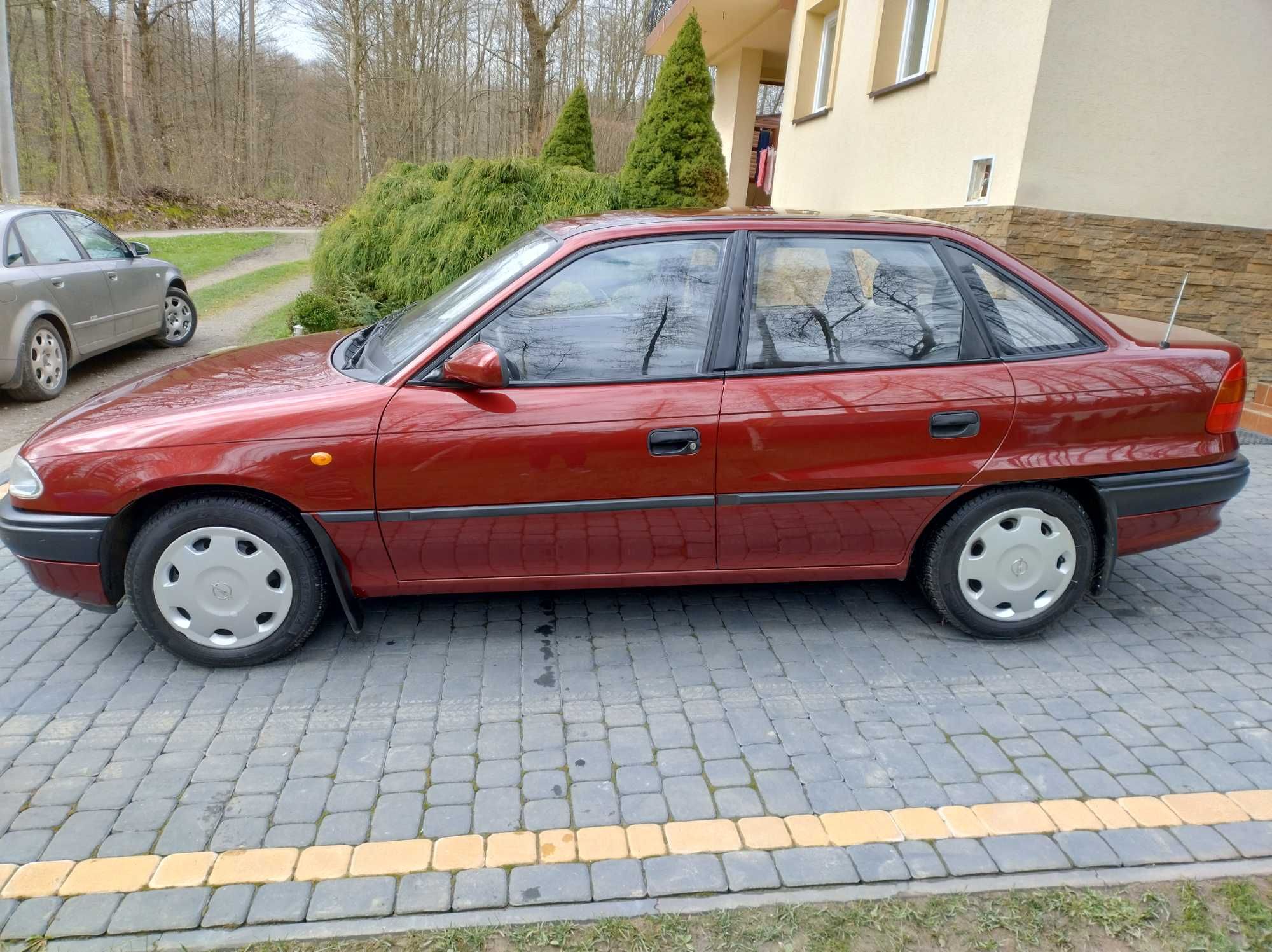 Opel Astra F 1999r 1600cm 8V Bezwypadkowa Stan KOLKECJONERSKI