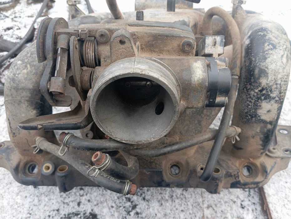 Дросель на заслонка ford escort zetec 16 клапанів інжектор форд датчик