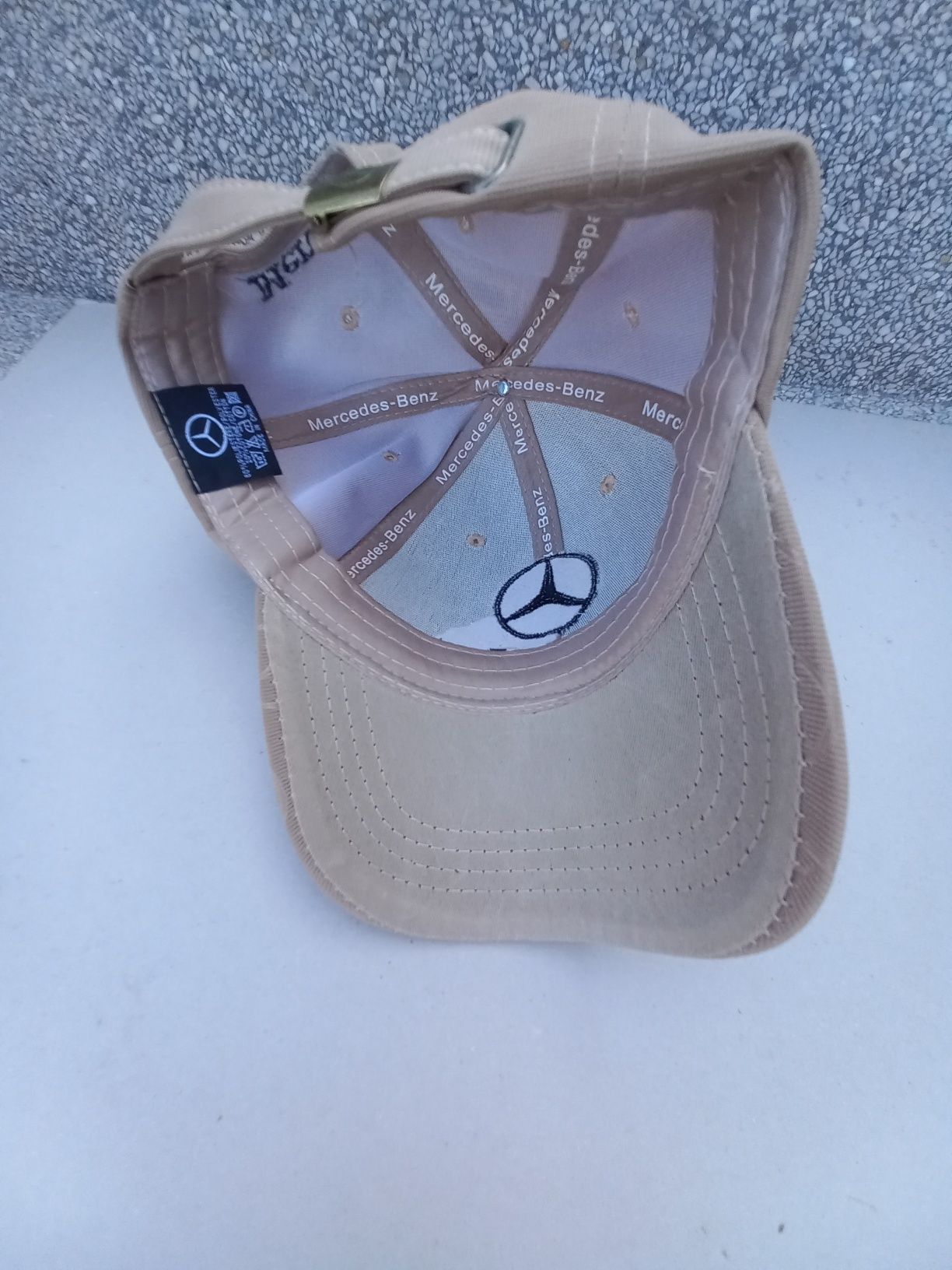 Boné mercedes Benz