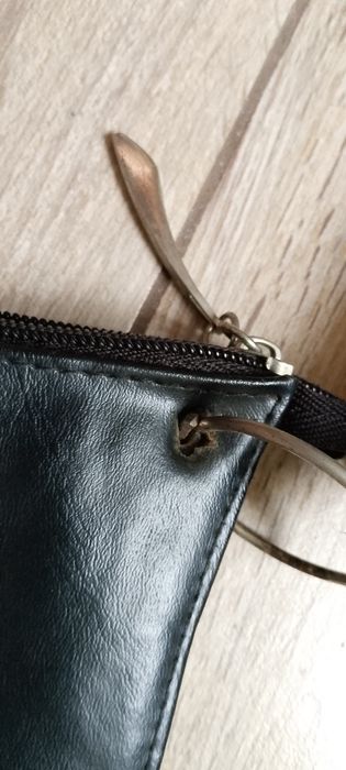 Маленька театральна жіноча сумочка чорного кольору