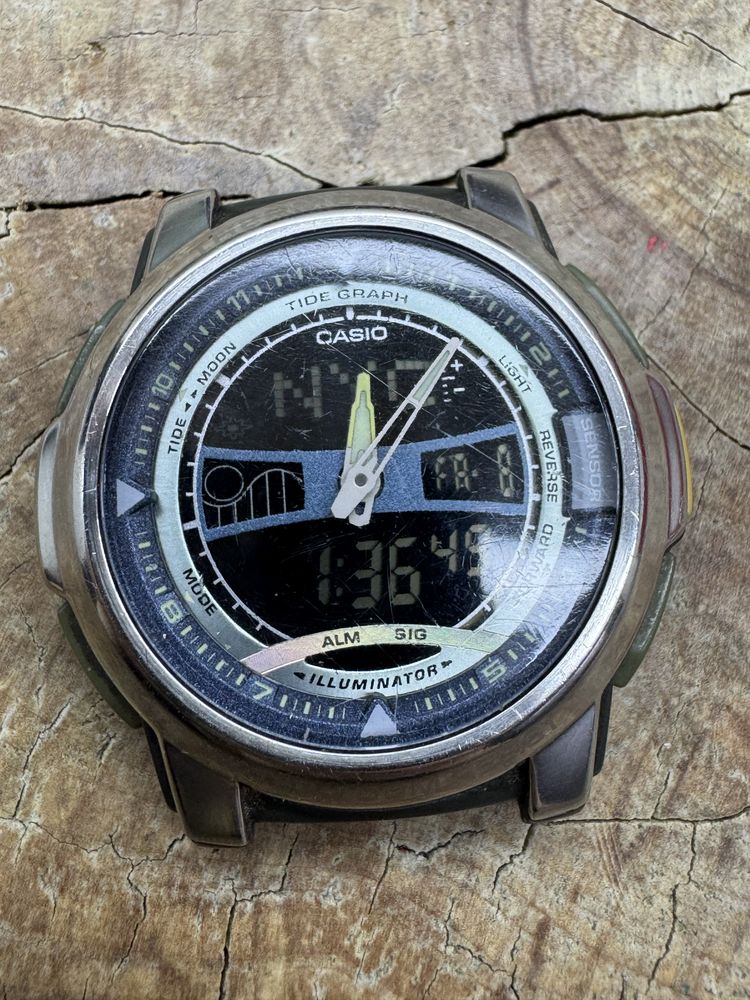 Stary męski zegarek Casio Illuminator