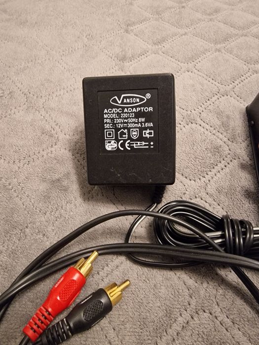 Przedwzmacniacz gramofonowy Audi Tech