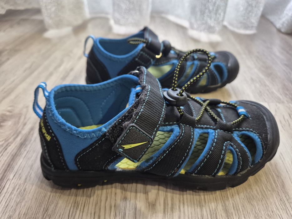 Buty przewiewne r.32 stan bdb