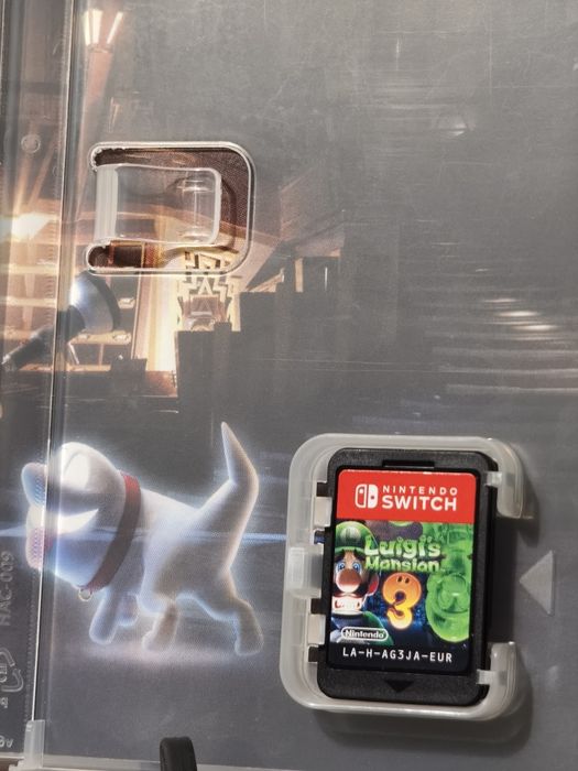 Nintendo Switch Jogo Luigi Mansion 3 como novo