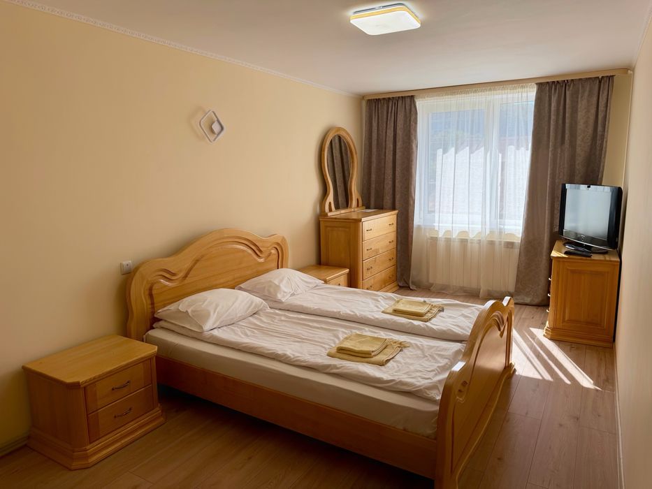 Житло в Яремчі подобово | Номери в приватній садибі