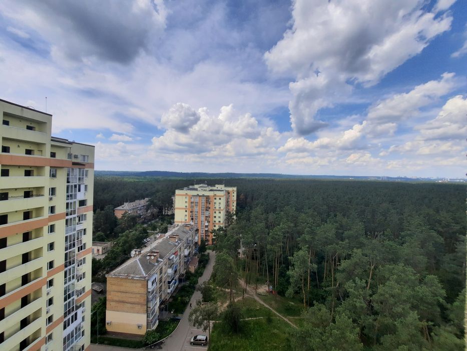 Продаж стильної видової квартири в Конча-Заспі  117,5 м² 14 поверх