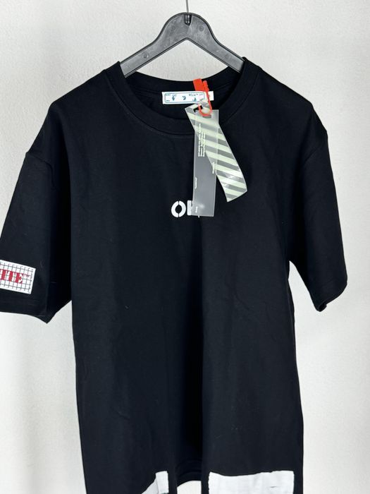 T-shirt Off-White – Edição Limitada, tamanho M