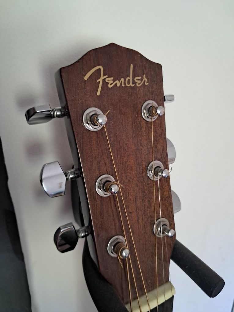 Akustyczna Fender CD-60 Dread V3 DS/NAT 4/4