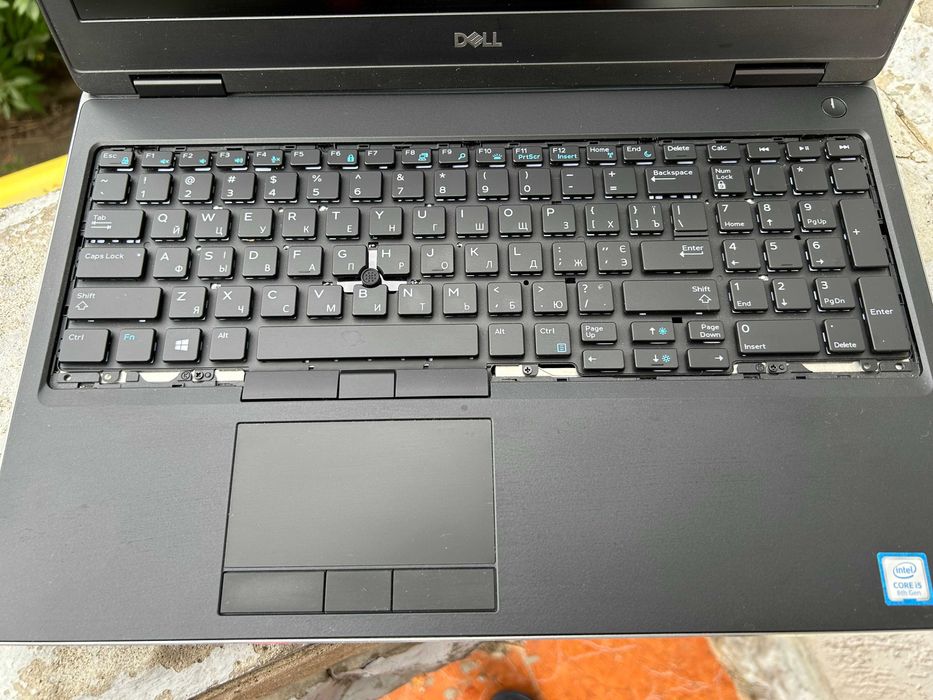 Dell Precision 7530 (15.6 FHD/ I5/ 16Gb/ 250nvme/ Bt/ Win10)