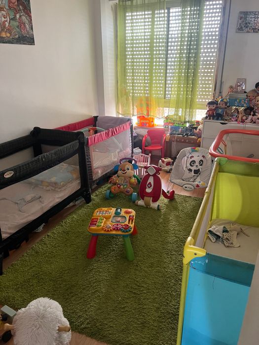 Tomo conta de crianças