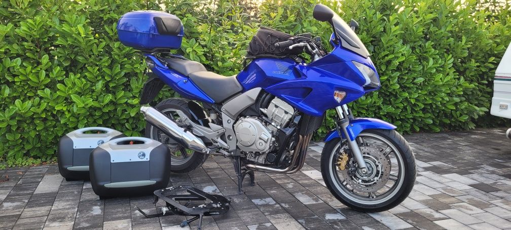Honda CBF1000  2007r 1 właściciel kpl kufrow org przebieg
