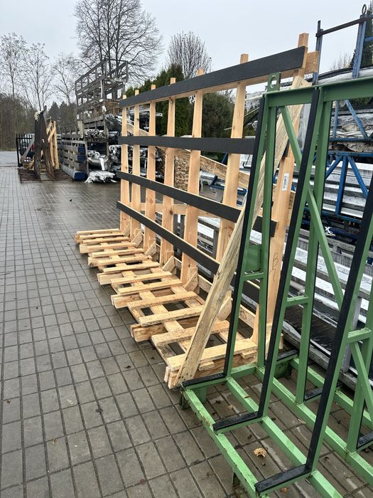 Stojak drewniany typ L