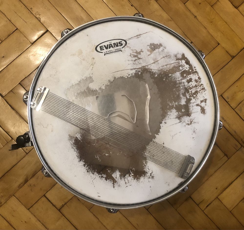 Продам деревянный малый барабан Mapex V 14x5,5”.