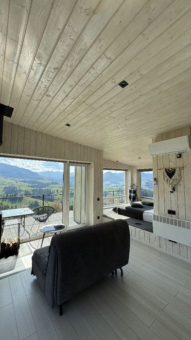 Magurka_space - будиночки на горі, житло у Верховині з видом на хребет