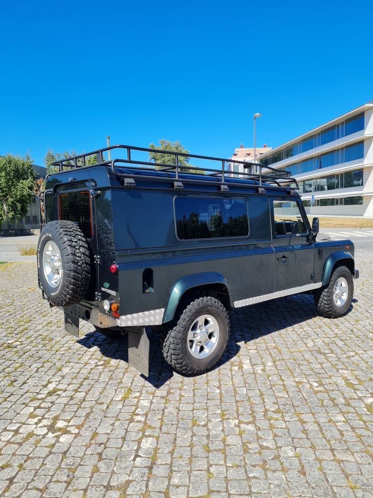 LandRover Defender Td4 110