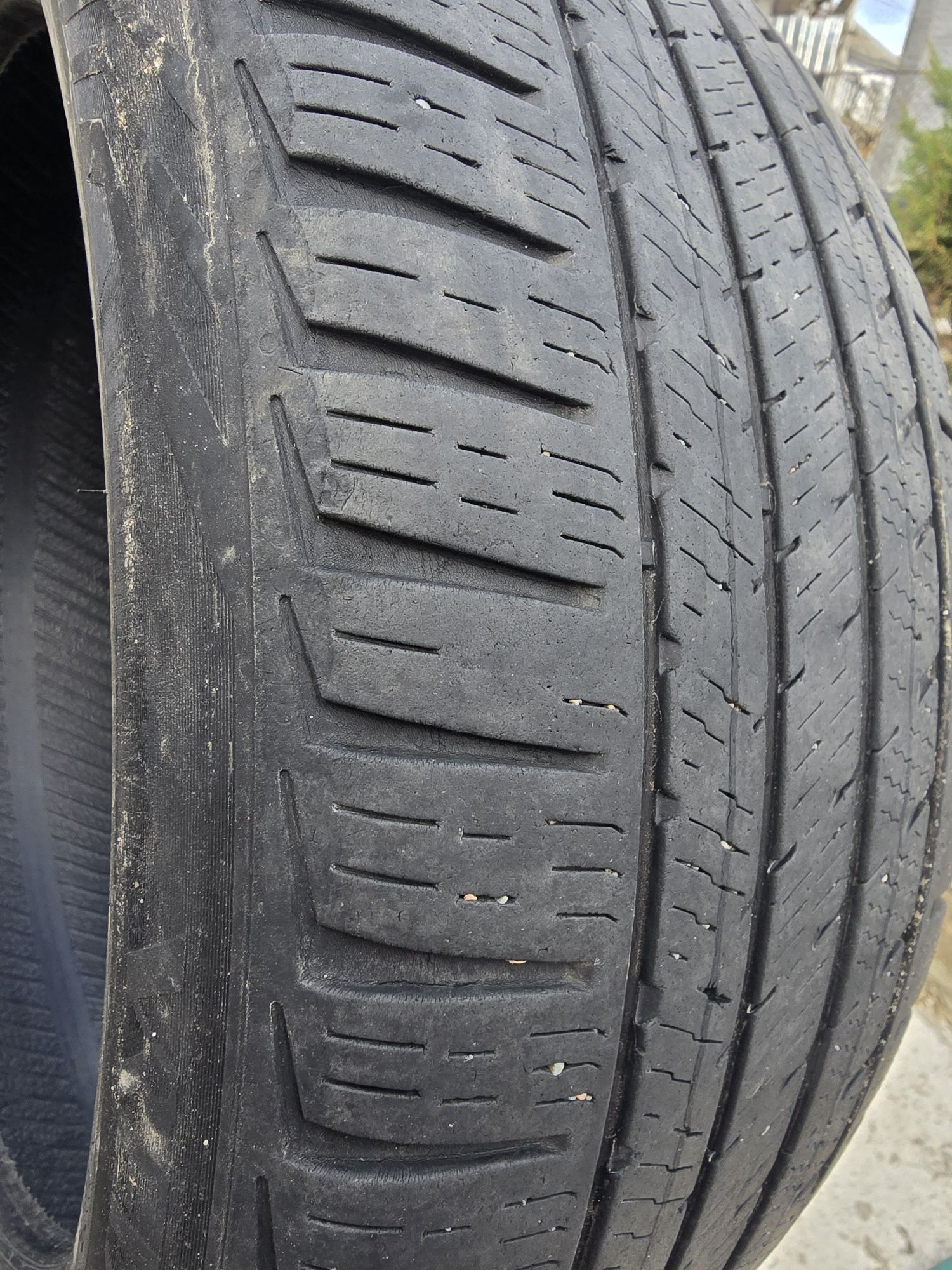 Продам резину 205/50 R17
