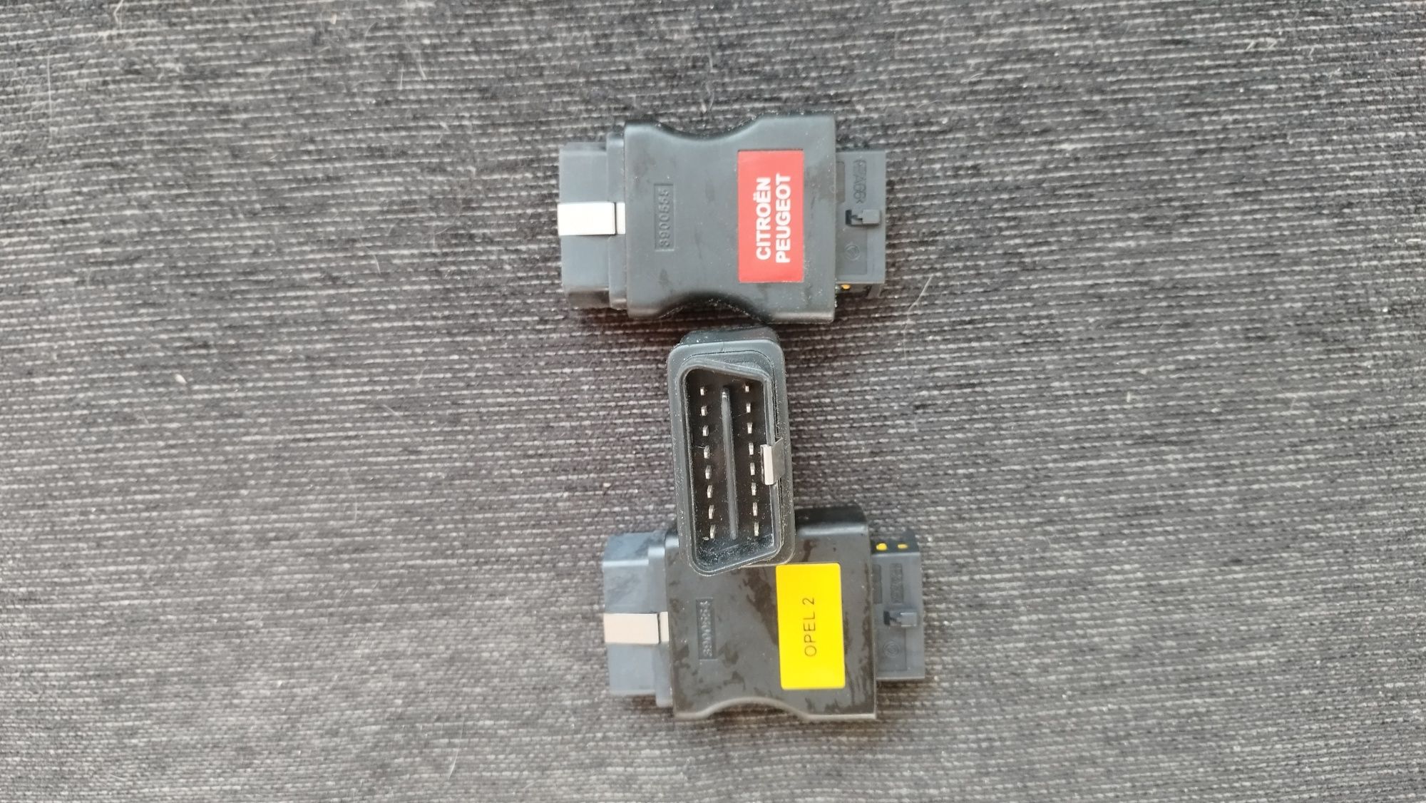 Adaptadores para diagnóstico rede CAN
