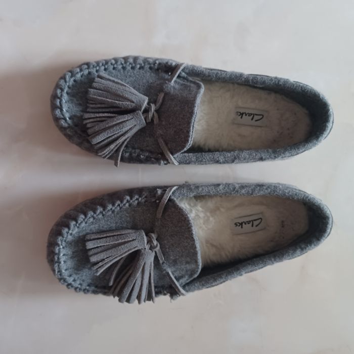 Kapcie Clarks memory foam jak nowe 38/ salon 239 zł