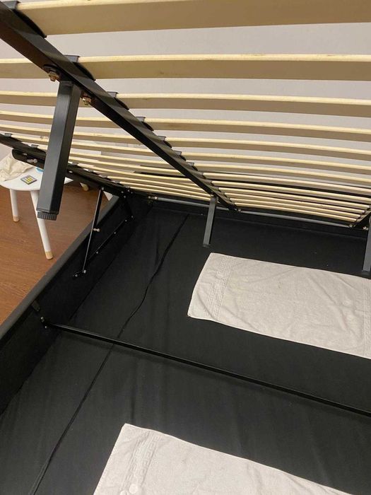 Cama Casal Sommier (180 x 200)