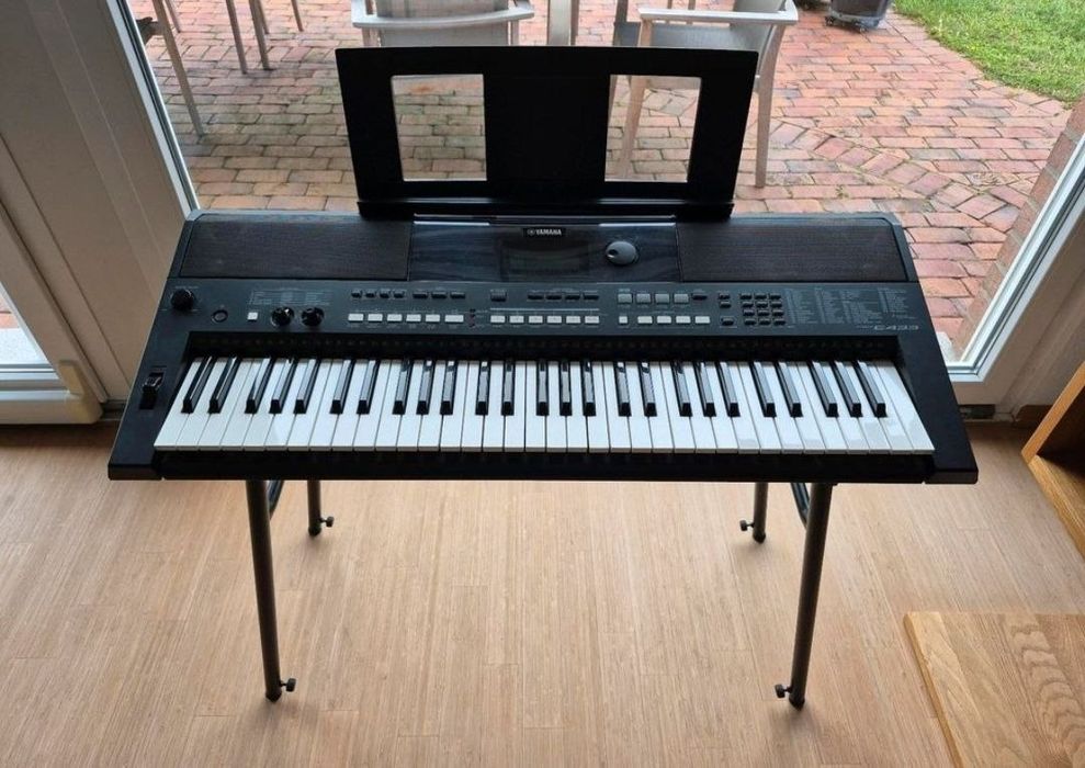 Синтезатор Yamaha PSR e-433