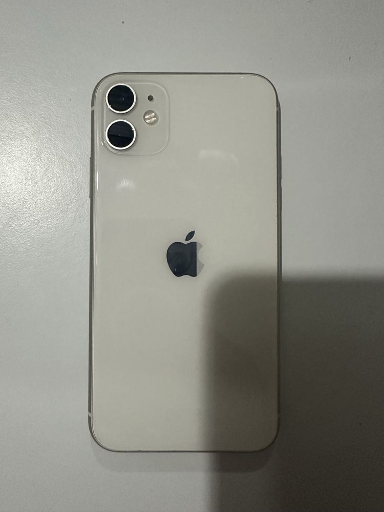 Iphone 11 em bom estado
