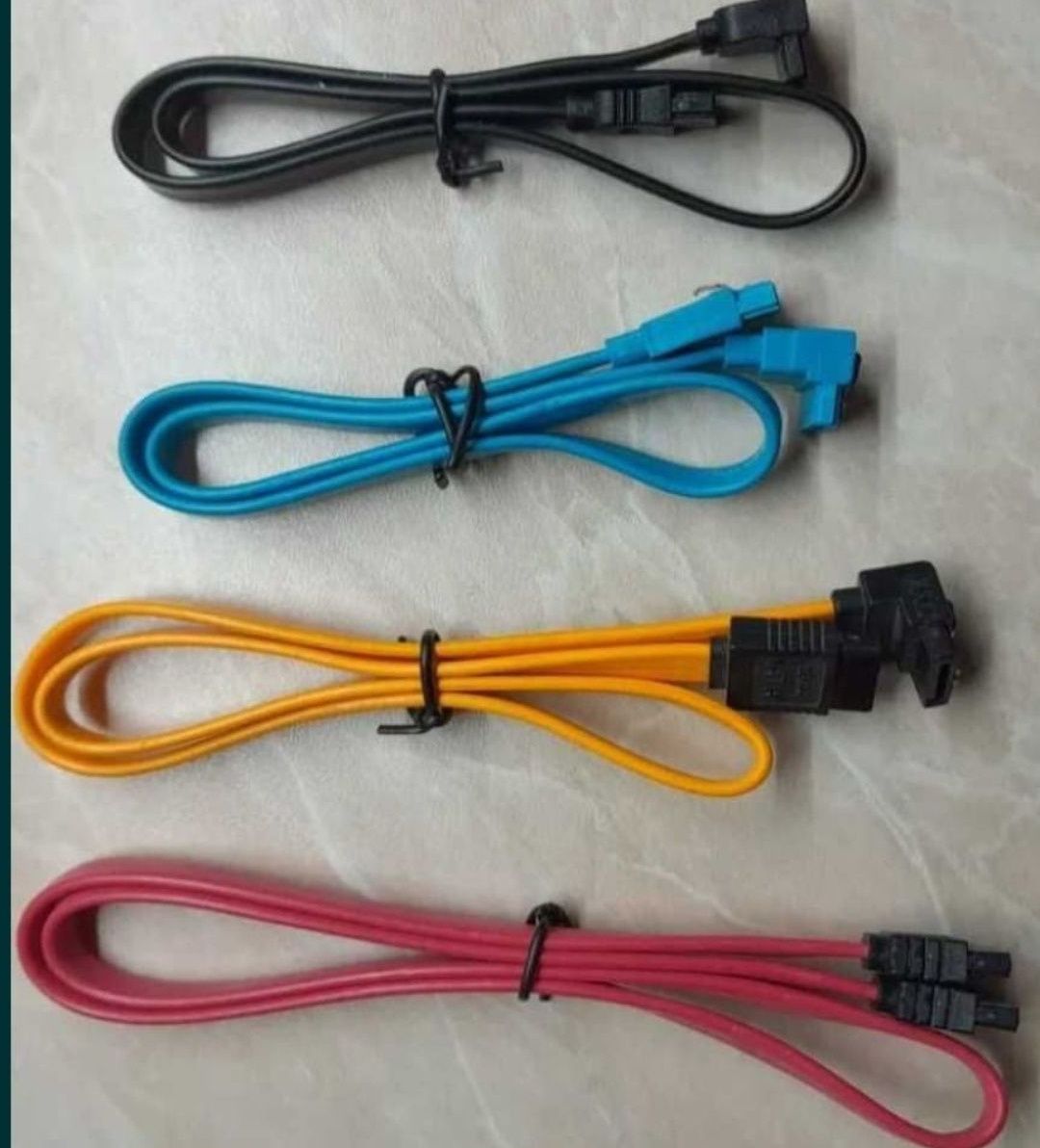 Продам кабель Sata новий