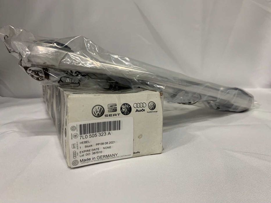 Важіль підвіски (задній/зверху/спереду) Audi Q7/VW Touareg 02-18